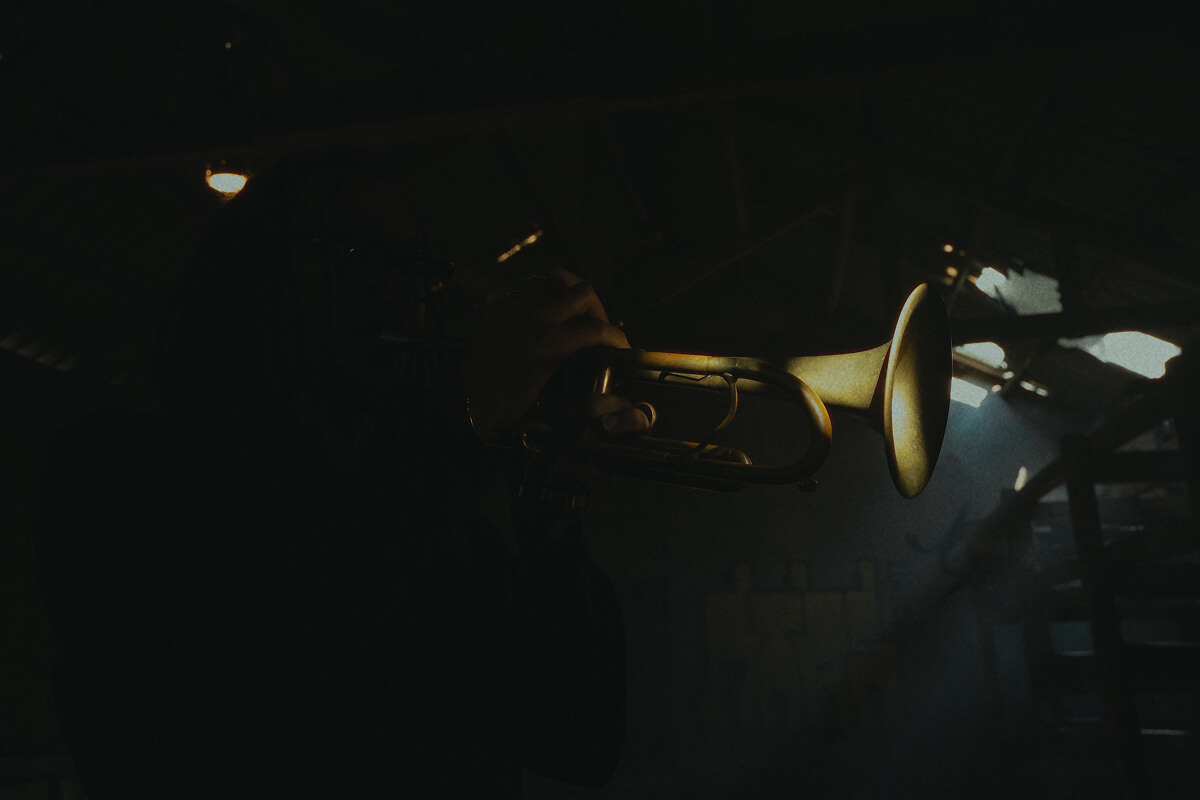 theo_highVibrations-32